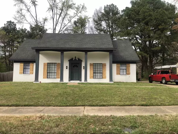 4400 ANN ARBOR LN, Memphis, TN 38128