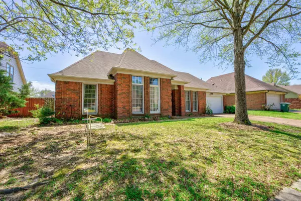 Memphis, TN 38016,8241 RED CREEK DR