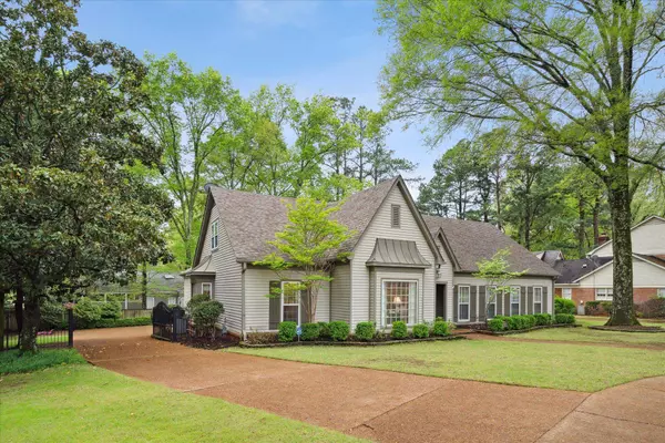 Memphis, TN 38119,6387 BROOKS MANOR CV