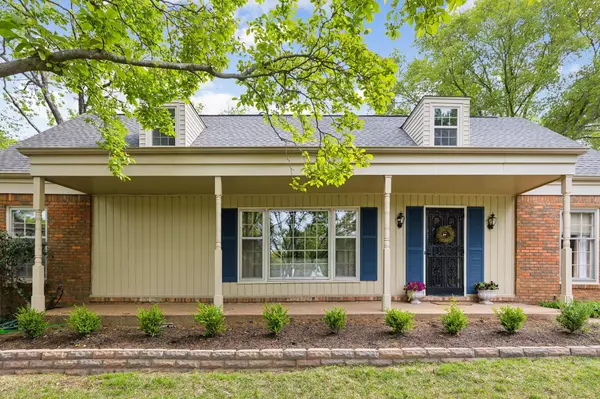 Memphis, TN 38119,5850 SANDHURST AVE