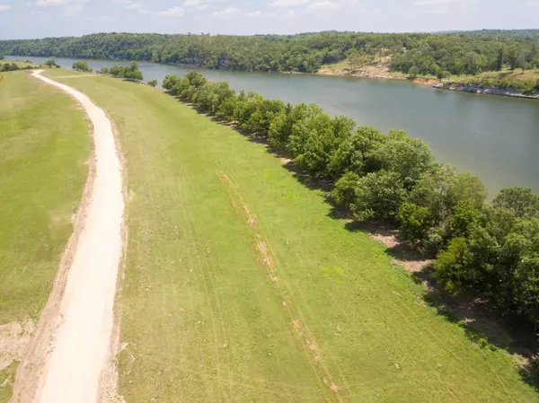 Bath Springs, TN 38311,90-91 STEWMAN CREEK LANDING RD