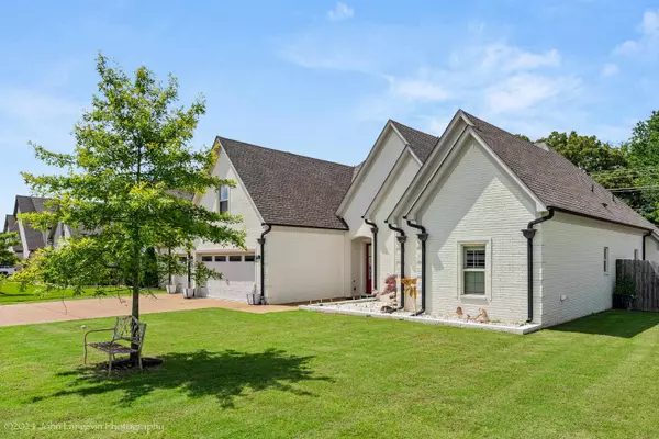 Oakland, TN 38060,10 PINE VALLEY DR