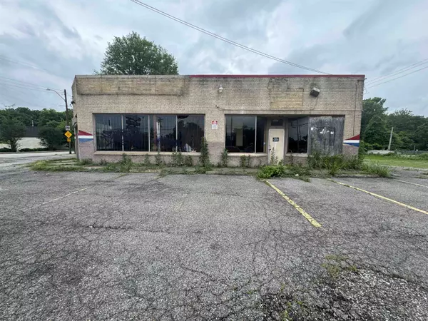 Memphis, TN 38106,2453 ELVIS PRESLEY BLVD