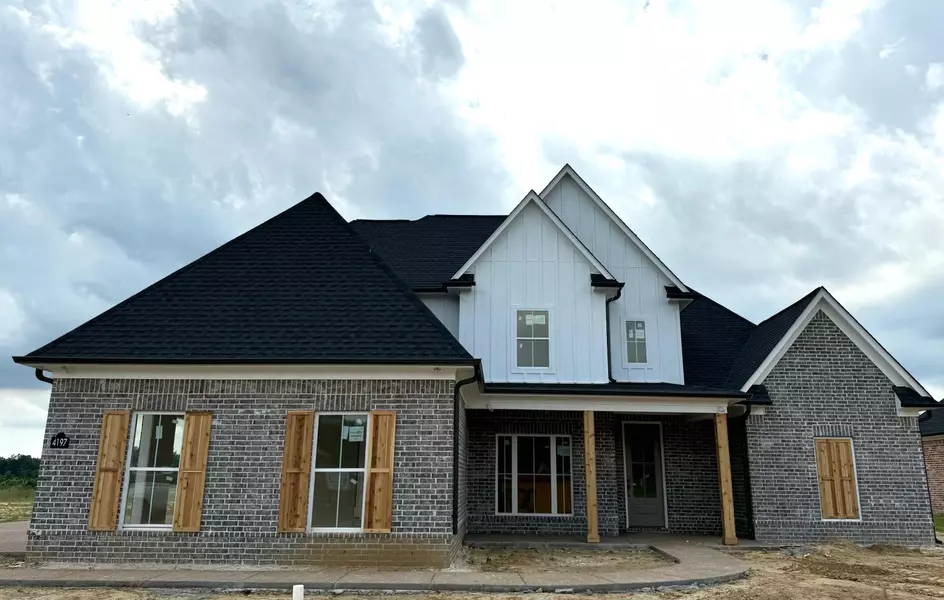 4197 BROOKE DR, Nesbit, MS 38651