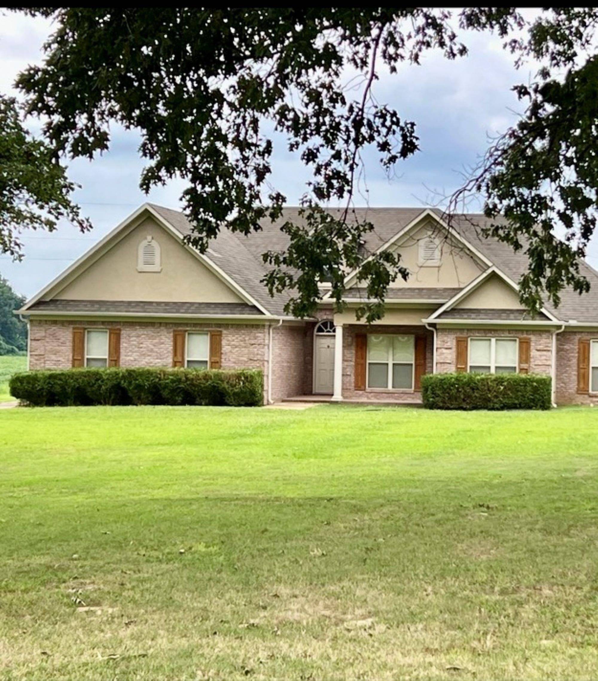 482 CULBREATH RD, Covington, TN 38019