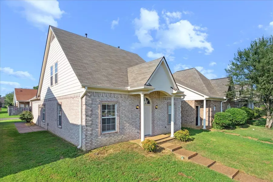 6839 SEASIDE DR, Cordova, TN 38018