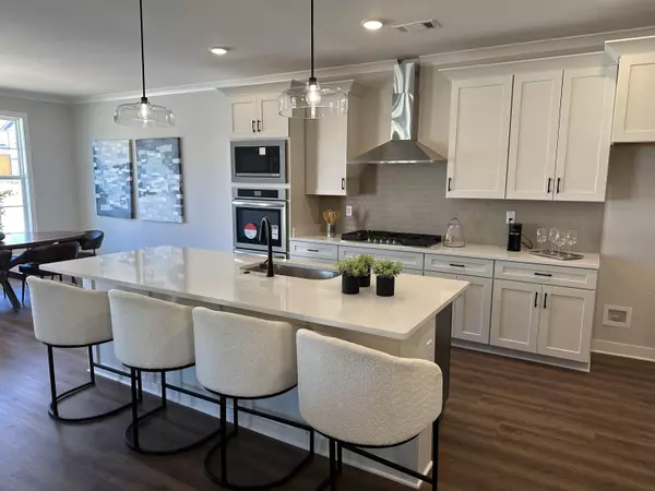 Lakeland, TN 38002,5216 MADISON VALLEY CIR