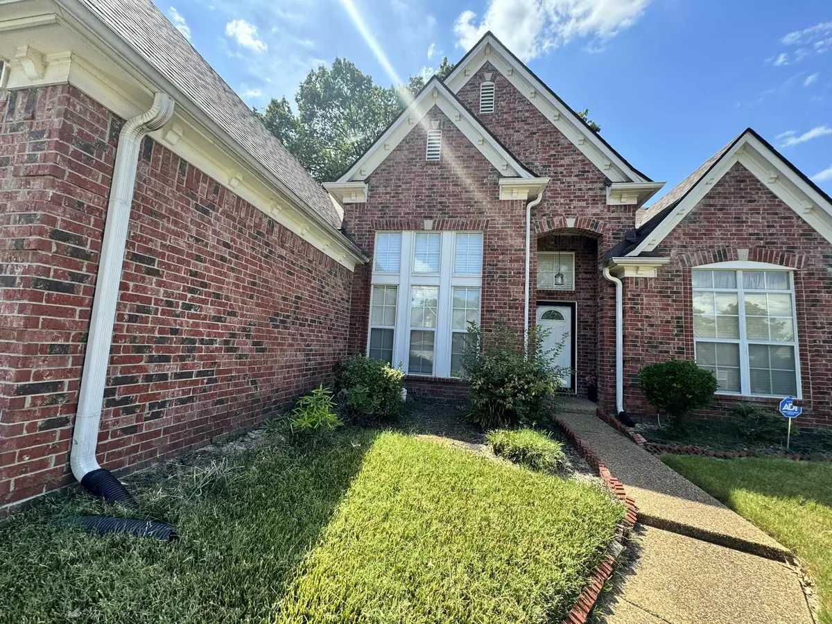 Memphis, TN 38125,5323 SILVER STONE DR