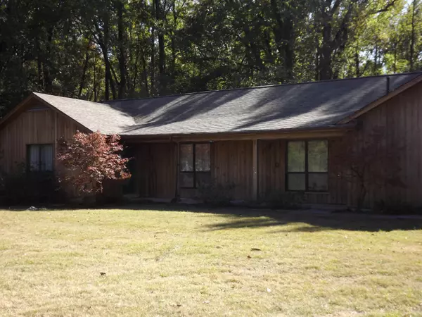 2636 GORE RD, Unincorporated, TN 38053