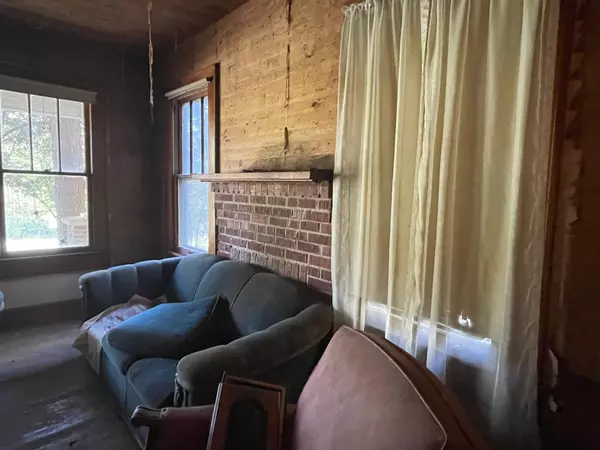 Lutts, TN 32065,2091 OLD WEATHERFORD CREEK RD