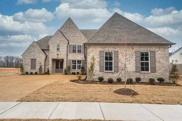Lakeland, TN 38002,5364 KAITLYNN ROSE DR W