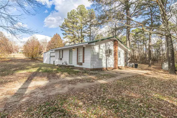 Finger, TN 38334,12849 45 HWY N