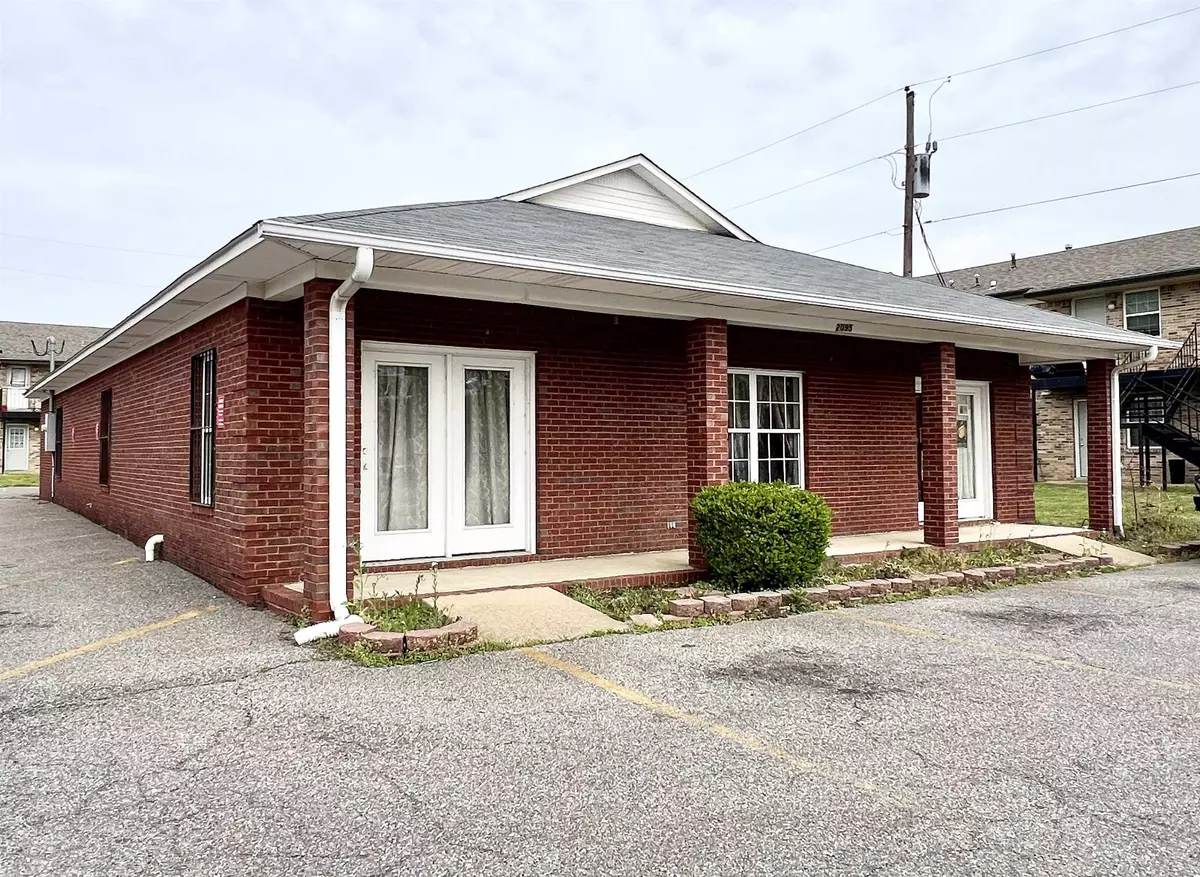 Dyersburg, TN 38024,2095 SAINT JOHN AVE