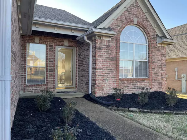 Unicorp/memphis, TN 38125,4533 LUNSFORD DR