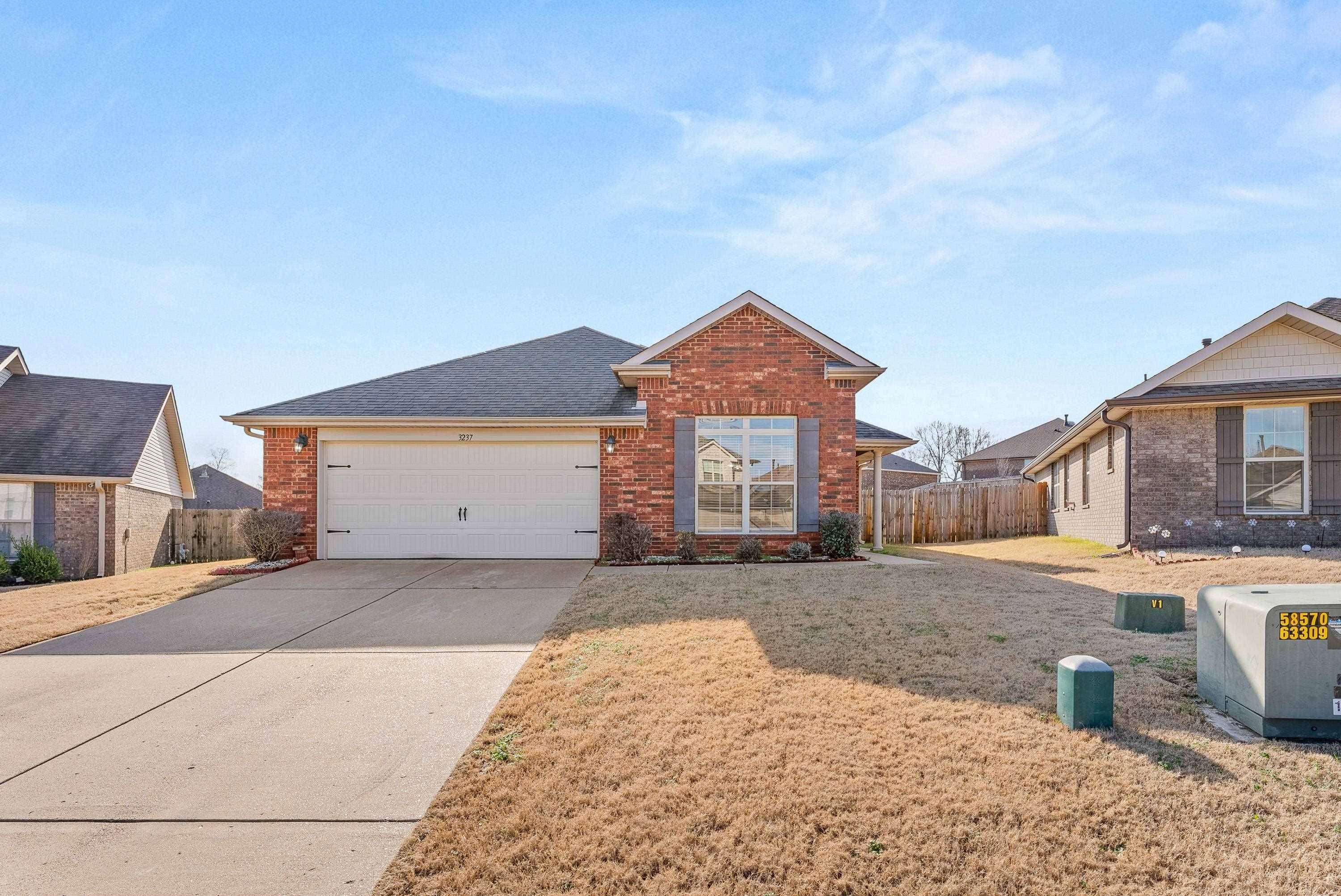 3237 EARLCASTLE DR, Southaven, MS 38671