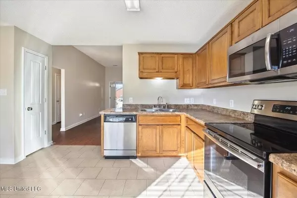 Horn Lake, MS 38637,3924 UNION AVE