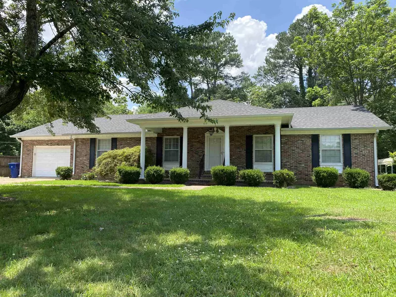 65 GOODMAN ST, Savannah, TN 38372