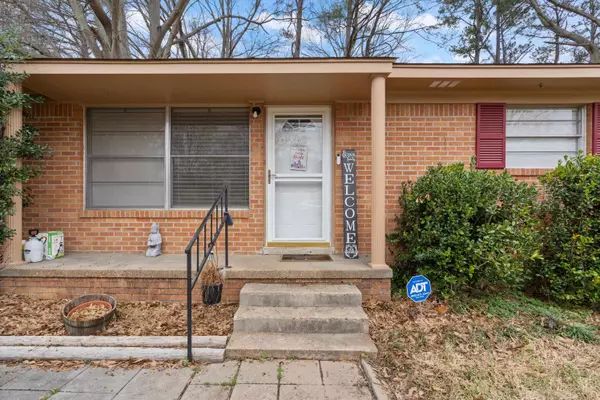 Senatobia, MS 38668,308 LAFAYETTE ST