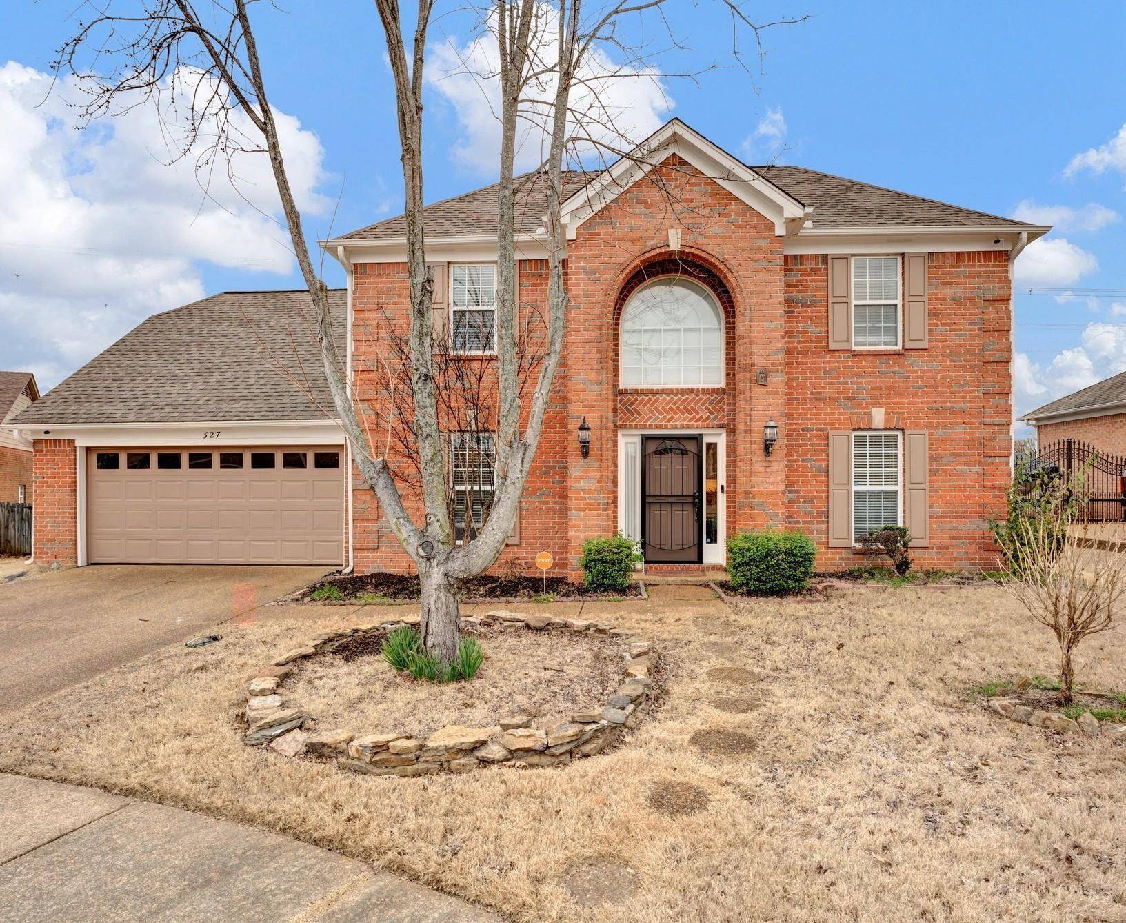Cordova, TN 38018,327 MAYHURST LN