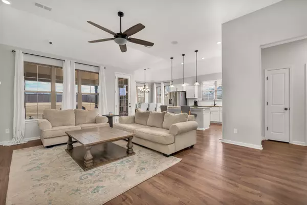 Oakland, TN 38060,125 COLE CREEK LN