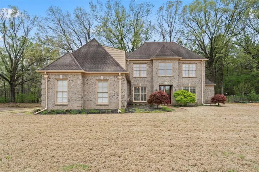 7533 MADISON WOODS LN, Bartlett, TN 38002