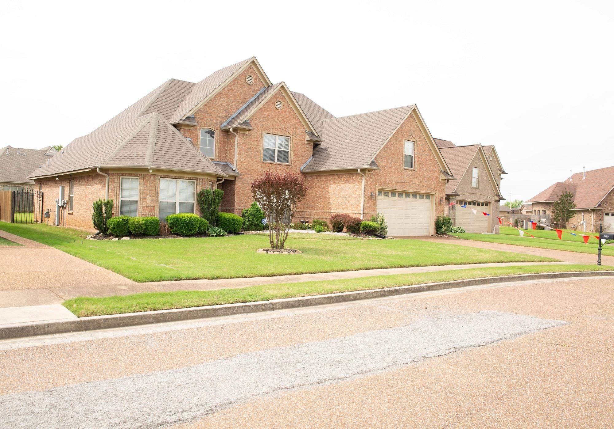 8483 BOOTHES RIDGE DR, Unicorp/memphis, TN 38125