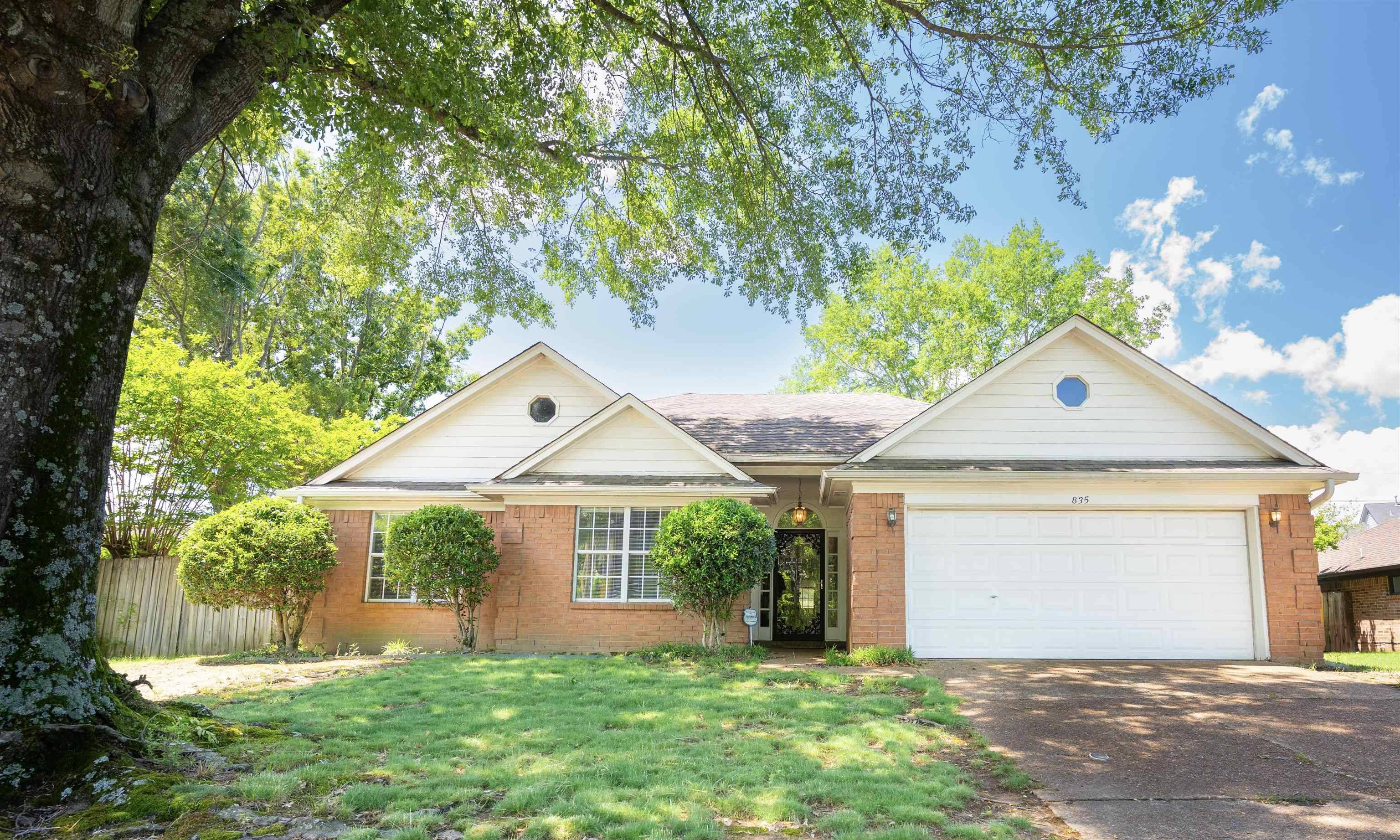 835 N SANGA RD, Cordova, TN 38018