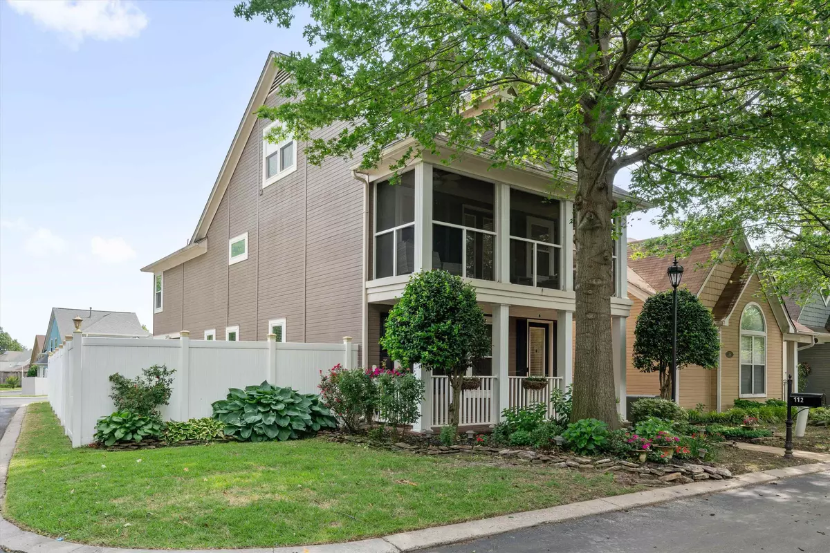 Memphis, TN 38103,112 ISLE CREEK DR