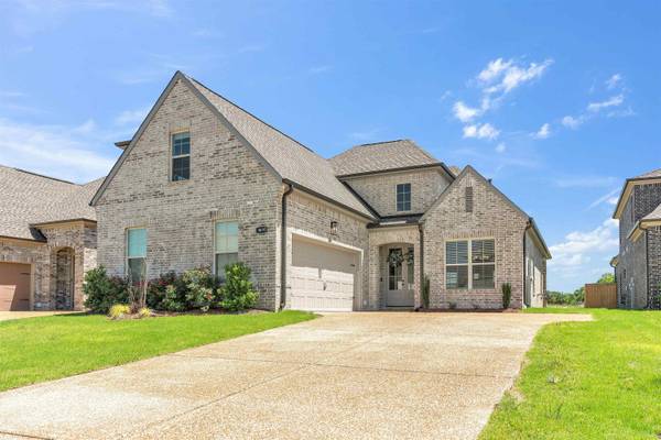9695 JACKSON RUN LN, Cordova, TN 38018