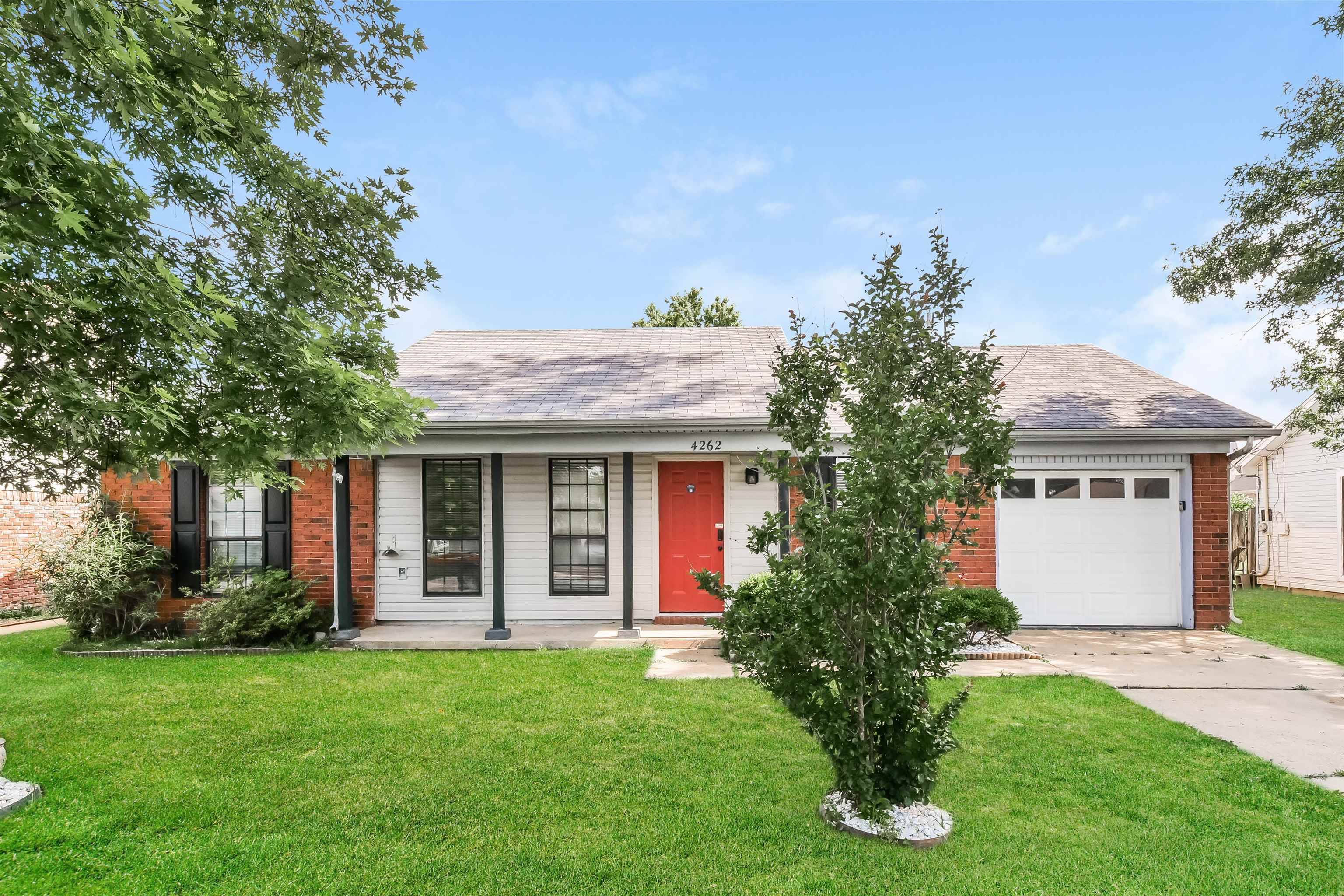 4262 WATER BRIAR RD, Millington, TN 38053