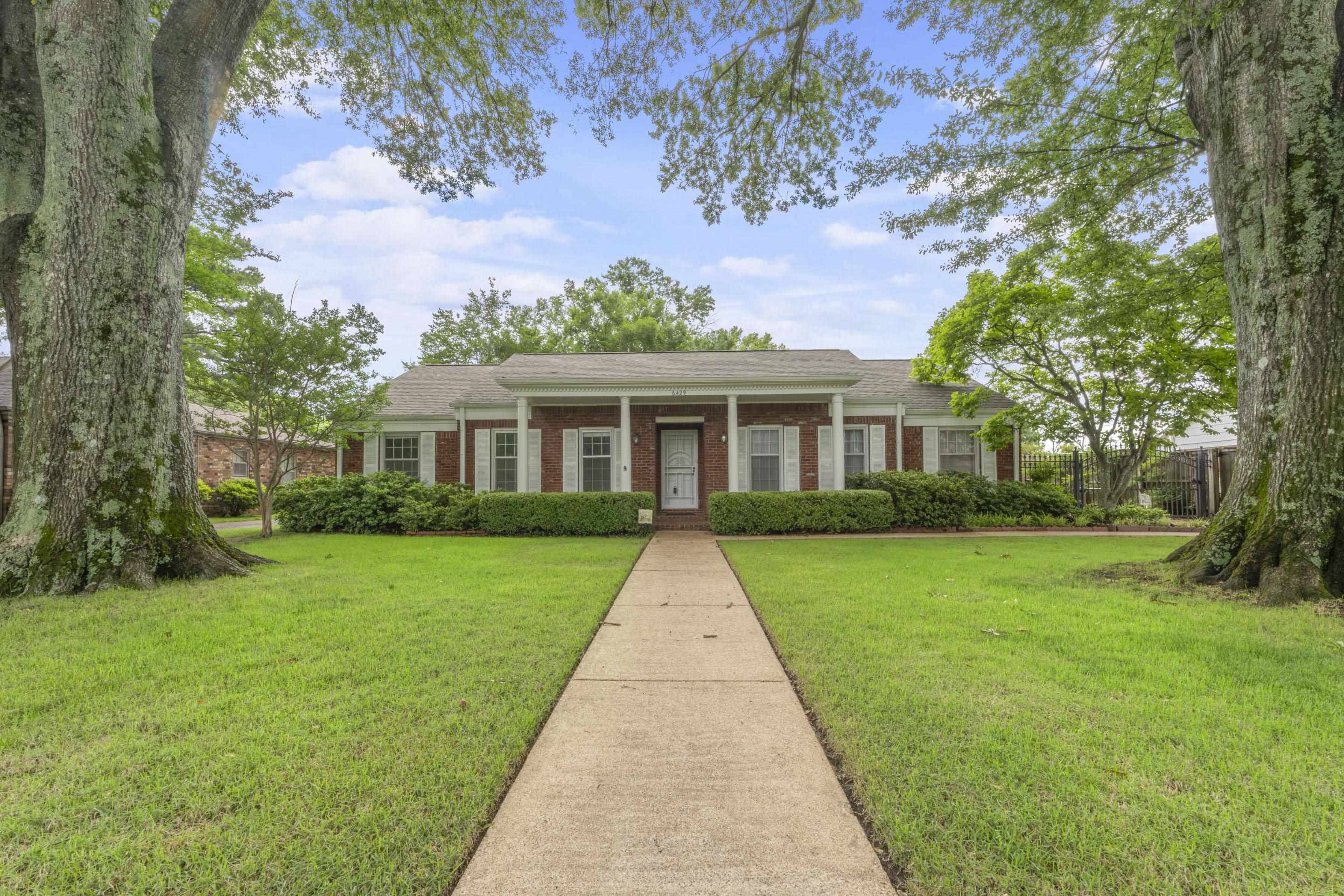 6429 STRATHSPEY DR, Memphis, TN 38119