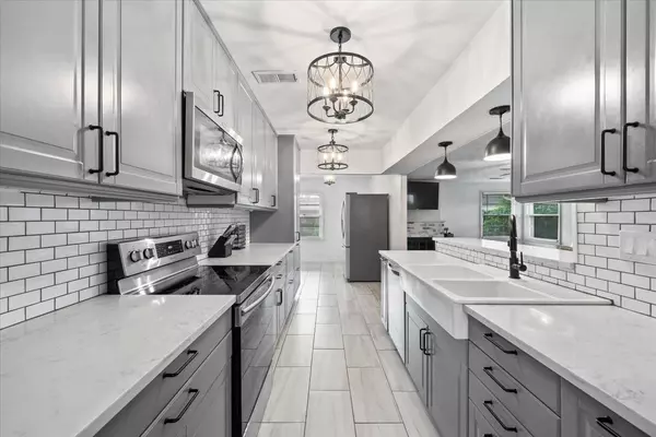 4784 MARLIN DR, Memphis, TN 38117