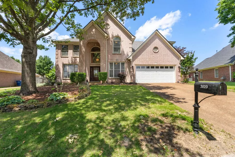 3819 LIGHTHOUSE LN, Lakeland, TN 38002
