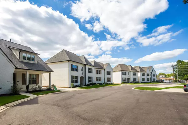 Memphis, TN 38119,1121 PARK GREEN CV