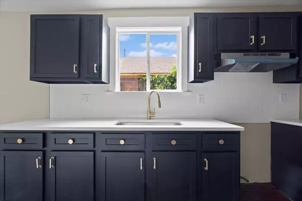 Memphis, TN 38108,2427 VANDALE AVE