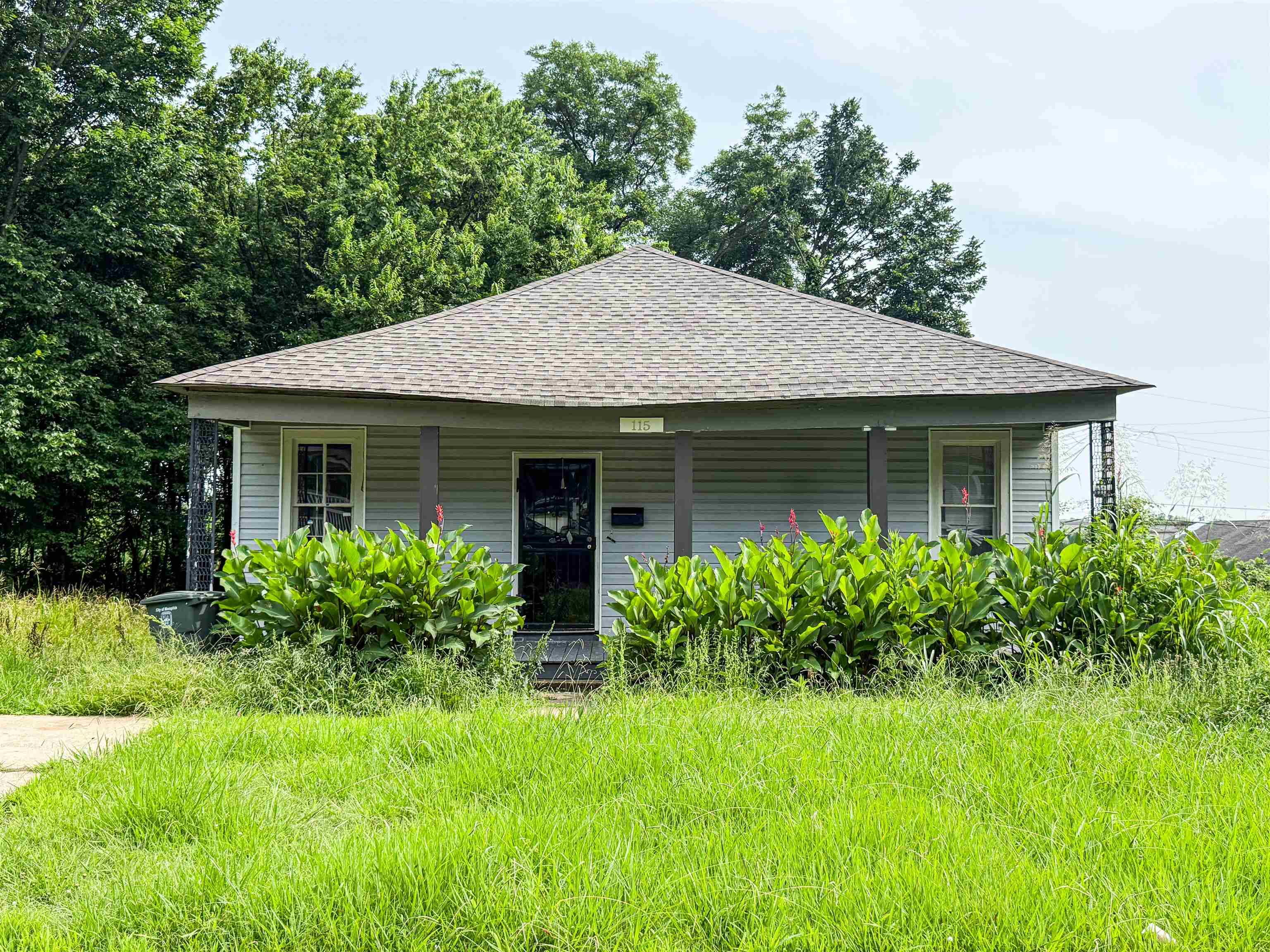115 E DEMPSTER AVE, Memphis, TN 38109