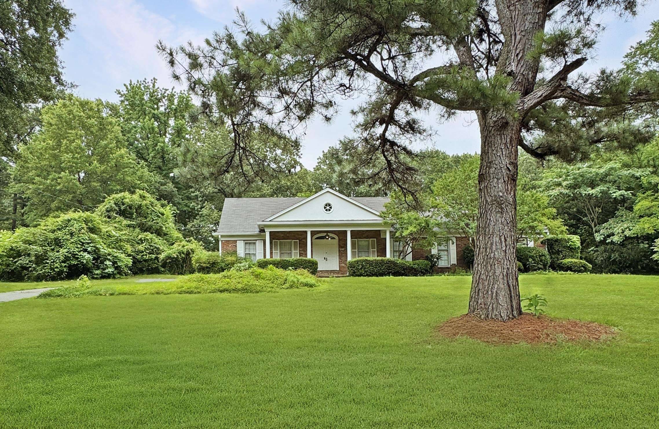 3872 LAKEWOOD DR N, Memphis, TN 38128