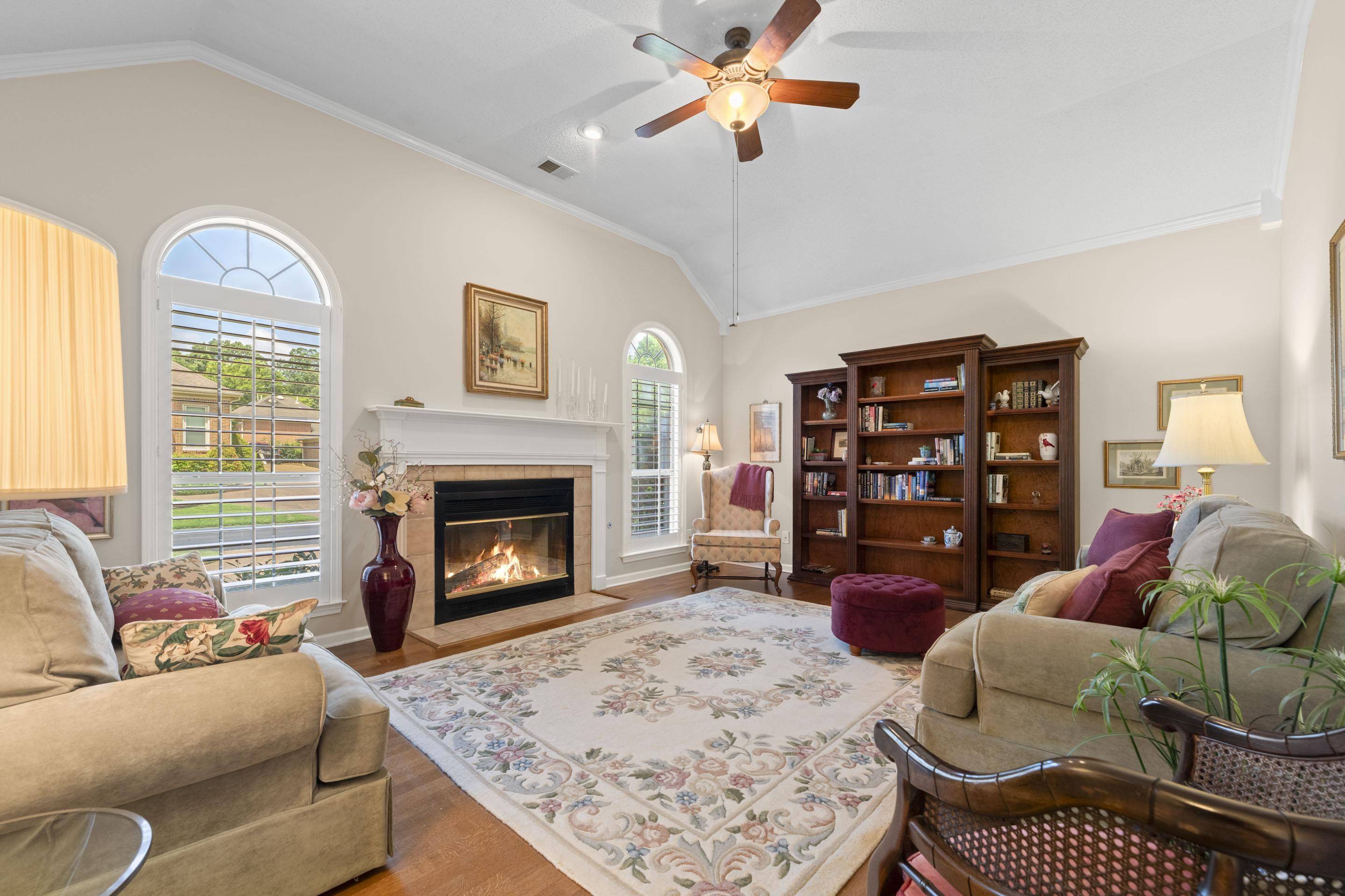 Cordova, TN 38016,1894 E PHEASANT ACRES LN