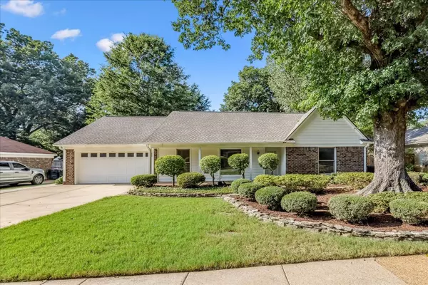 5744 ROBIN HOP DR, Bartlett, TN 38134