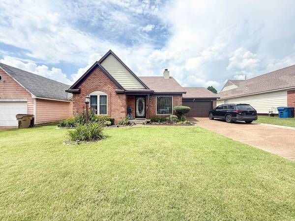 6554 BALD OAK DR, Memphis, TN 38141