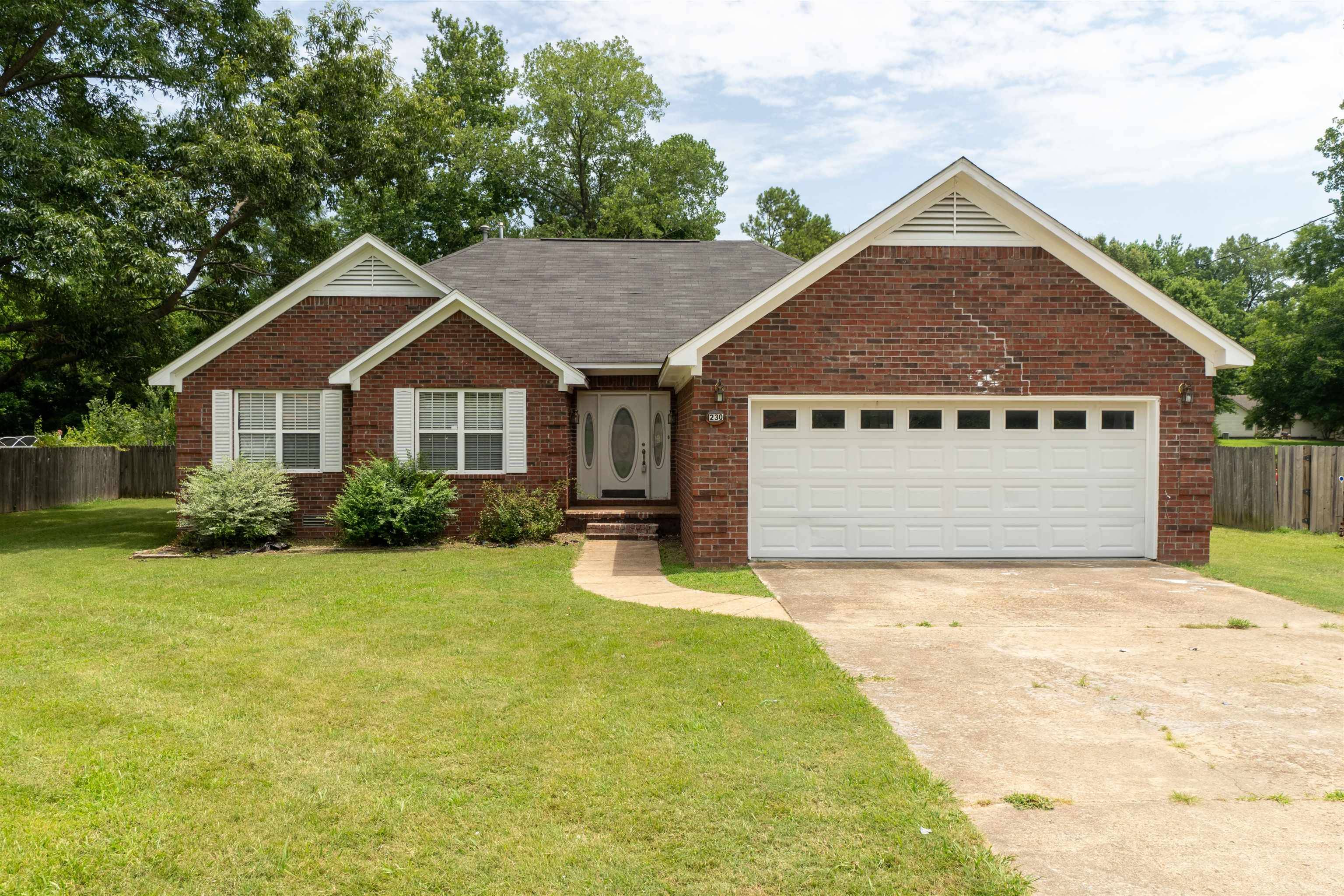 230 GROOM AVE, Covington, TN 38019