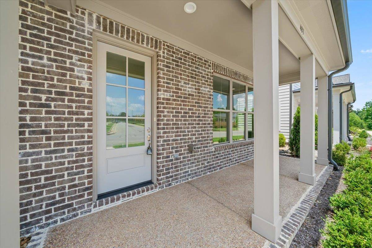 Collierville, TN 38017,483 ARMEL DR