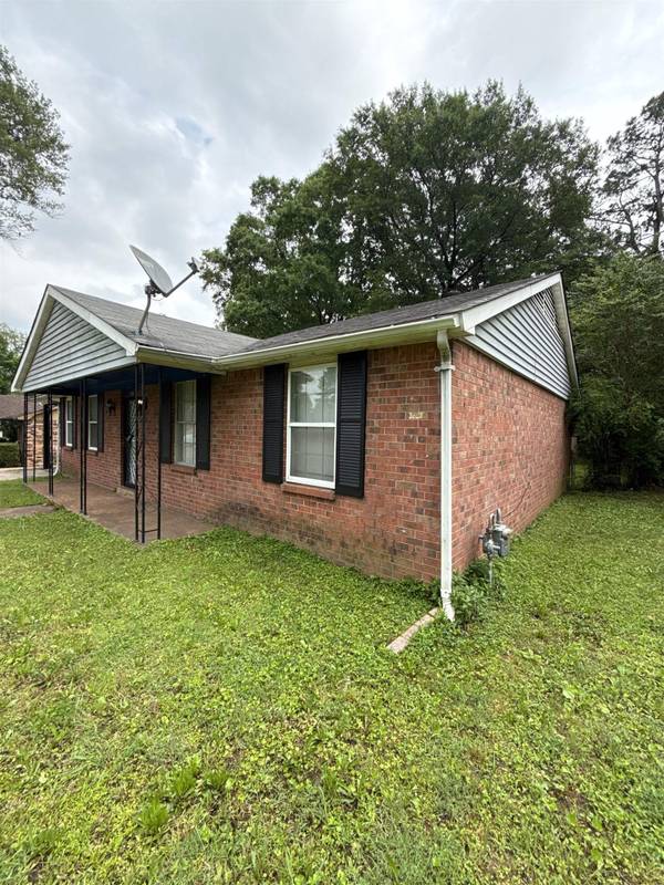 5027 SIMSBURY DR, Memphis, TN 38118