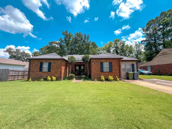 3552 HANNA DR, Memphis, TN 38128
