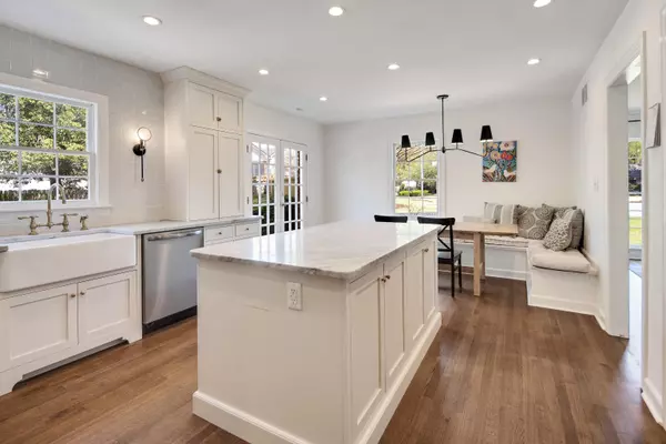 4252 HEATHERWOOD LN, Memphis, TN 38117