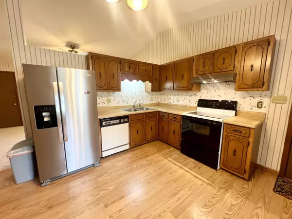 Adamsville, TN 38310-4610,90 PAULINE RD