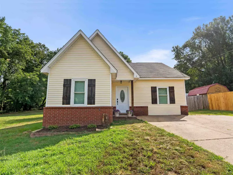 316 FAULKNER HEIGHTS DR, Atoka, TN 38004