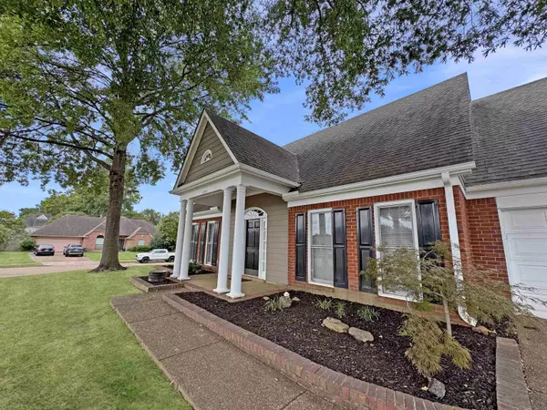 Bartlett, TN 38135,3755 HAWKS HOLLOW CV