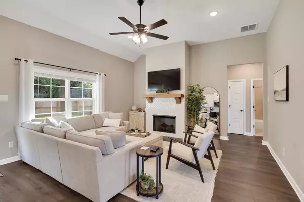 Oakland, TN 38060,30 SOUTHAMPTON ST