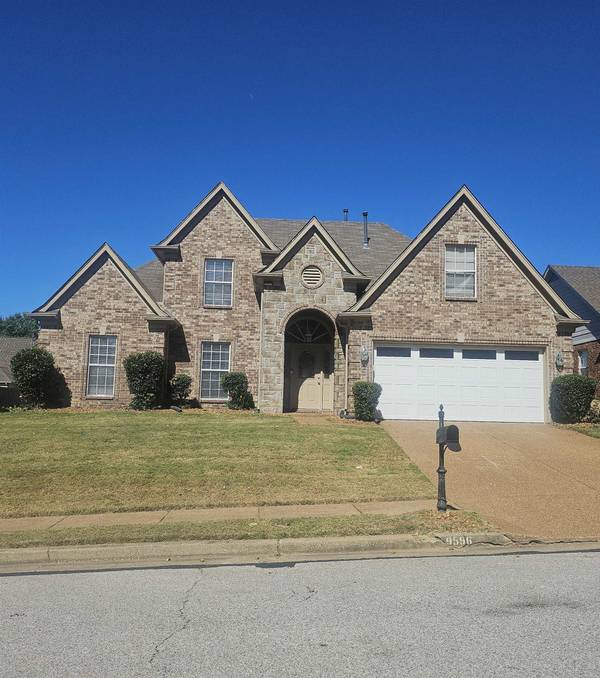 9596 MORNING SHADOW DR, Memphis, TN 38016